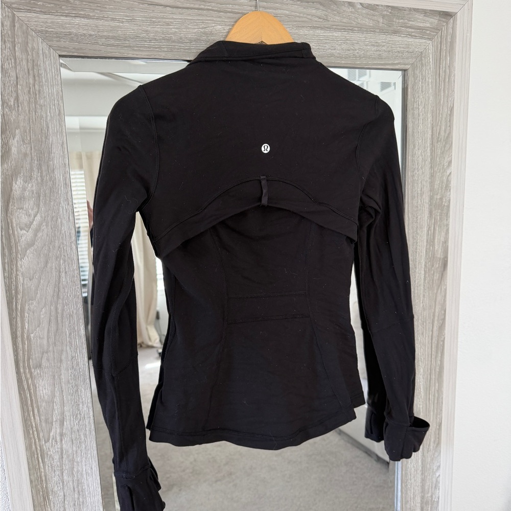 Lululemon Define Jacket - Picture 3 of 4